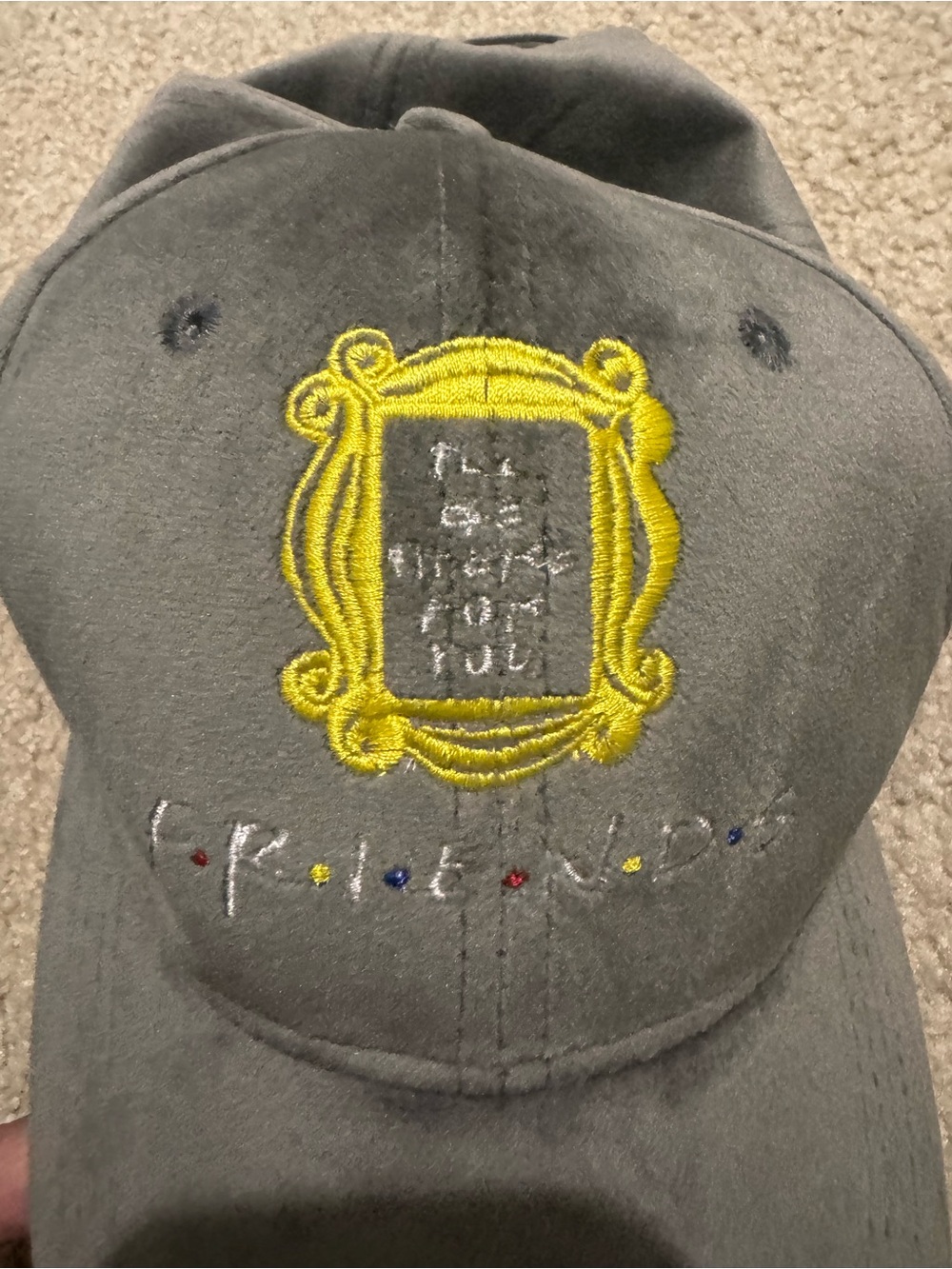 Friends cap - Picture 3 of 8